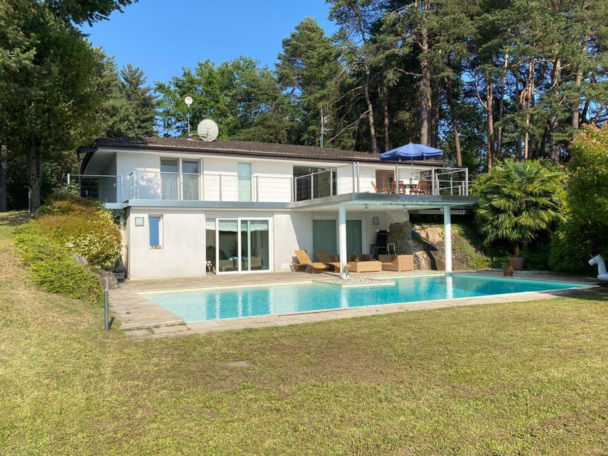 Villa Violetta Luino Exteriör bild