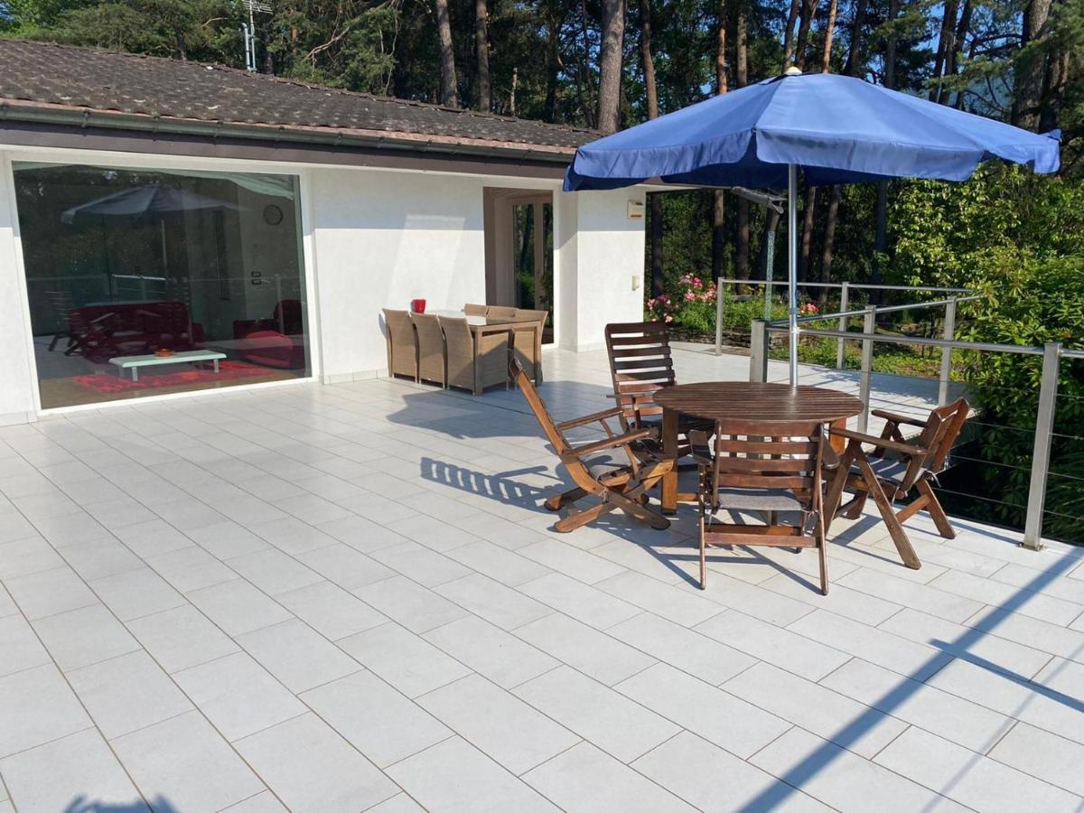 Villa Violetta Luino Exteriör bild