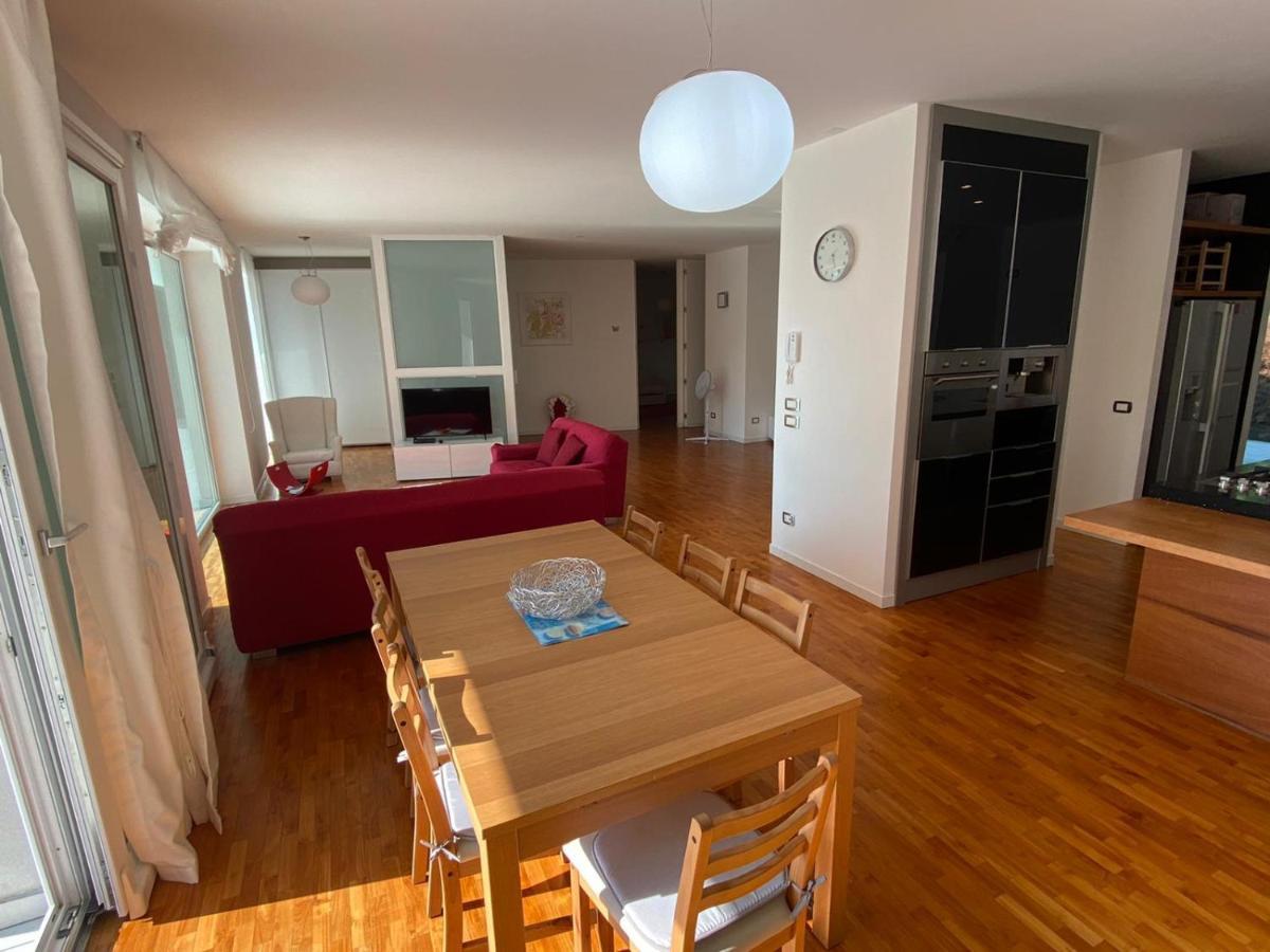 Villa Violetta Luino Exteriör bild